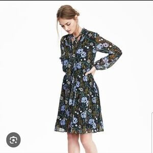 Banana Republic Black and Blue Floral Long Sleeve Dress XS/S